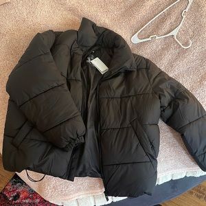 h&m oversized puffer jacket black